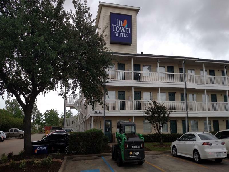 Intown Suites Extended Stay Houston Tx - Hobby Airport Екстериор снимка